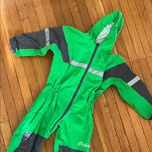 Oakiwear Green and Gray rain suit